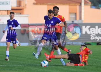 KASIM SEVENLERİNDEN ÖZÜR DİLEDİ