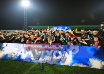 ŞAMPİYON ÇETİNKAYA