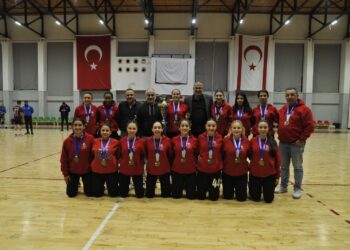 Federasyon Kupası’nda UKÜ’den çifte zafer