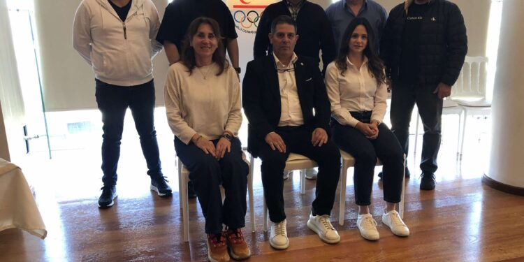 Kamalı ve ekibi ilk toplantıyı yaptı
