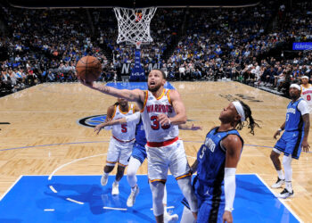 NBA’de yıldızlar coştu