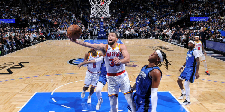 NBA’de yıldızlar coştu