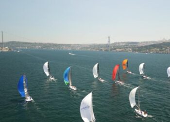 Cumhurbaşkanlığı 6. Uluslararası Yat Yarışları’nın ikinci ayağı İstanbul Boğazı’nda yapıldı
