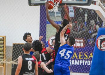 Potada ilk maç Canbulat’ın: 59-71