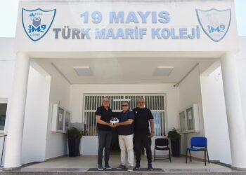 Futbol Tenisi okullara giriyor