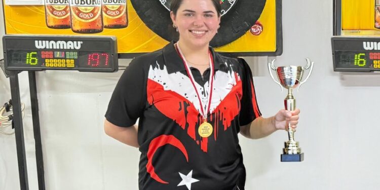 MONTHLY MEDAL GOLF ŞAMPİYONU GÜLAY GARABLİ