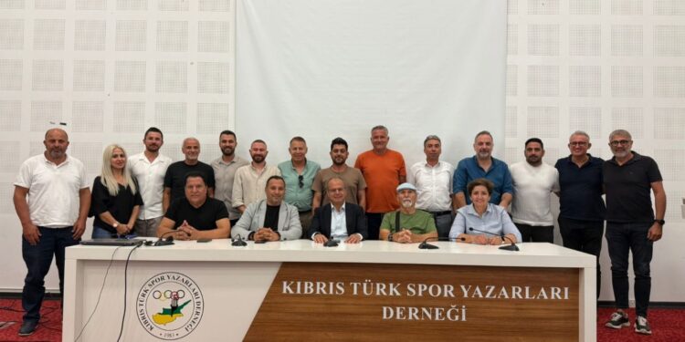 CTP SPOR KOMİTESİ’NDEN KTSYD’YE ZİYARET