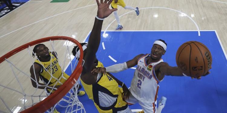 Thunder öne geçti: 120-109