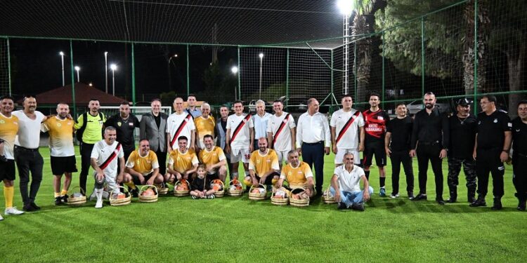 Meclis Futbol Takımı, Belediye Başkanları ile maç yaptı