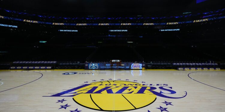 Lakers 10 milyar Dolara satıldı