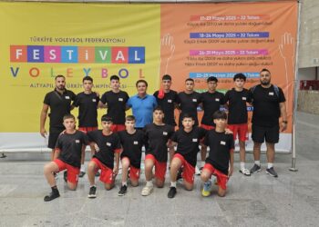 Voleybolda mağlubiyetle başladık