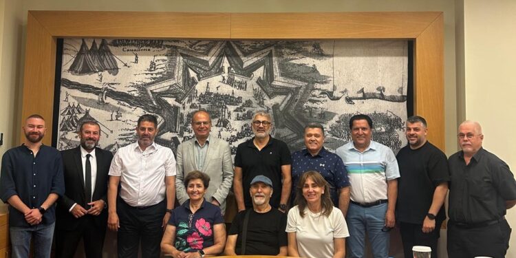 MOK,  bina toplantısı yaptı, ziyaret yapan CTP Spor Komitesi’yle görüştü