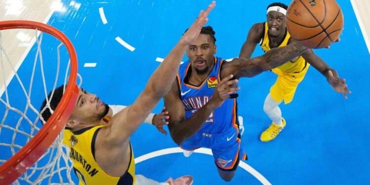 Indiana öne geçti: 114-106