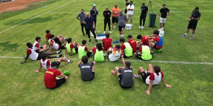 Seminerde GPS Eğitimi