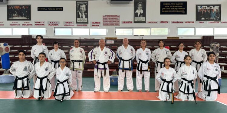 Taekwondocular İskoçya’ya hazırlanıyor