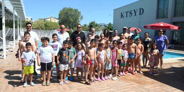 KTSYD Yüzme Yaz Kursları başladı
