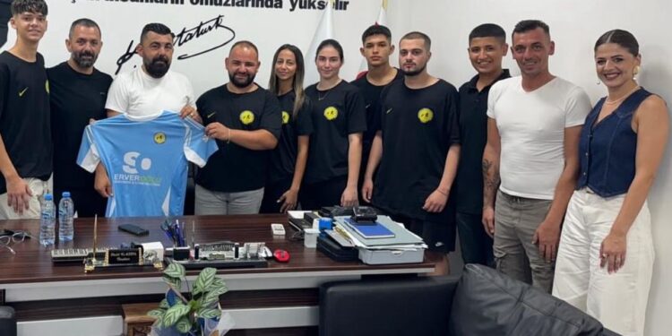 Geçitkale-Serdarlı Belediye Başkanı Kasım, Serveroğlu Geçitkale GSK’yi kabul etti