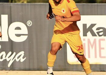 ABDULLAH İLE MESARYA YOL AYIRIMINDA