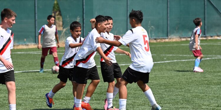 TRABZON’DA KKTC FIRTINASI