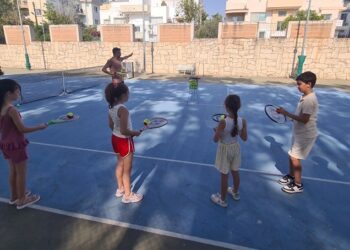 Girne Belediyesi ücretsiz yaz spor kursları başladı..Kayıtlar sürüyor