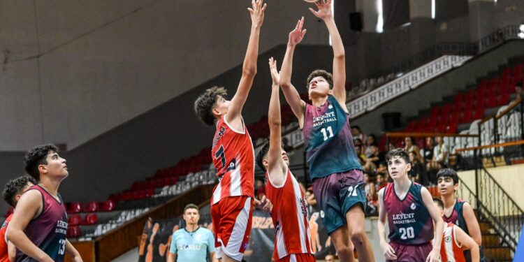 U 14 erkeklerde finalde ikinci maç