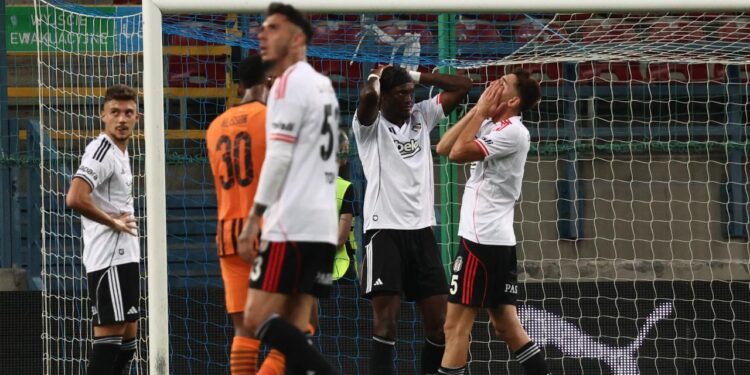 Beşiktaş, UEFA Avrupa Ligi’ne veda etti