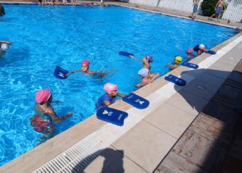 KTSYD YÜZME KURSLARI TAMAMLANIYOR