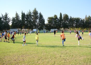 Mehmetçik Büyükkonuk Belediyesi Futbol Akademisi antrenmanlara başladı