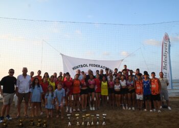 Plaj Hentbol Turnuvası tamamlandı