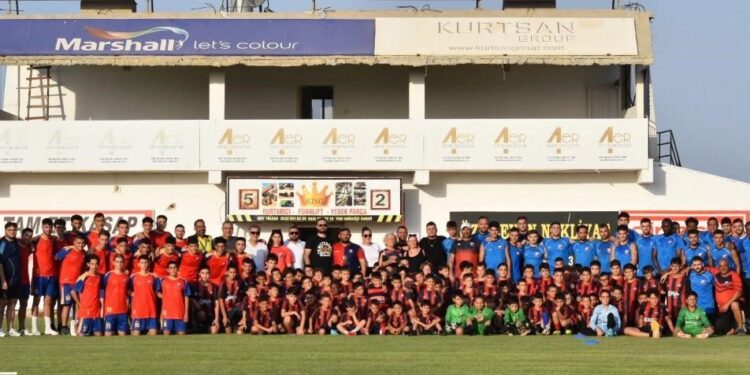 Yeni Boğaziçi sezonu açtı