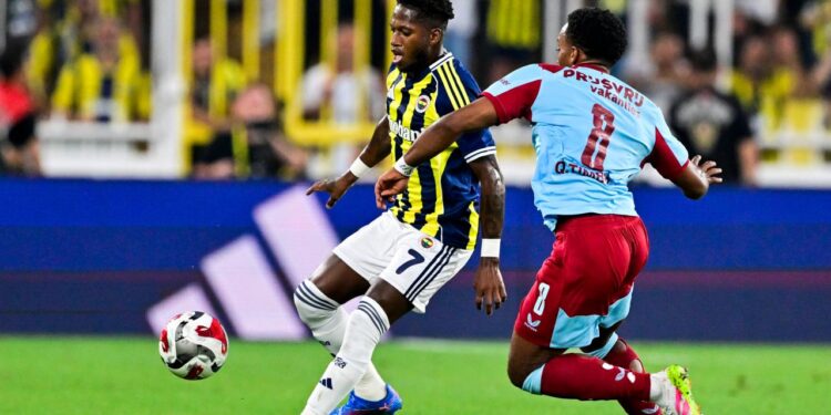Fenerbahçe, UEFA Şampiyonlar Ligi play-off turuna yükseldi
