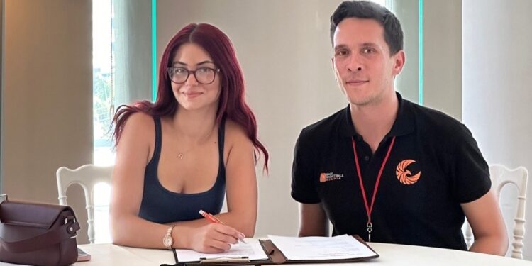 YAĞMUR BOZOĞLAN BASE’DE