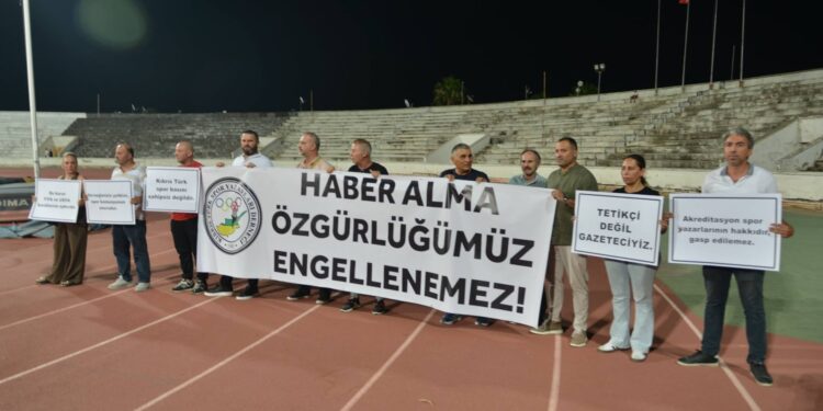 KTSYD’DEN SÜPER KUPA’DA PANKARTLI EYLEM