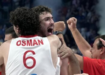 Namağlup 12 Dev Adam, EUROBASKET 2025’te son 16’da
