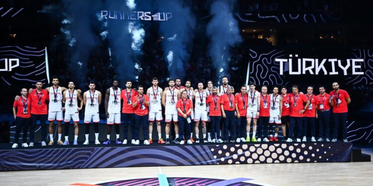 12 Dev Adam’dan büyük sıçrama