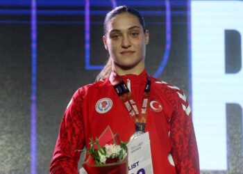 Milli boksör Büşra Işıldar, Dünya Şampiyonası’nda finale yükseldi