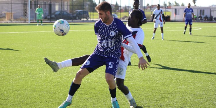 ÜNİVERSİTELER FUTBOLDA YARI FİNALİSTLER BELİRLENDİ