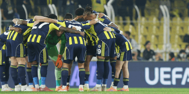 Fenerbahçe, UEFA Avrupa Ligi’nde Aston Villa’yı ağırlayacak.