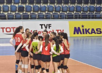 KIZLARIMIZDAN ÇİFTE GALİBİYET