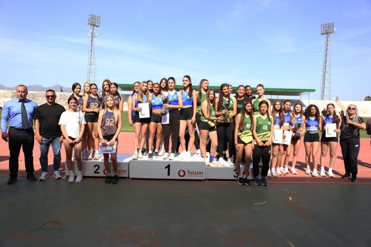 KURTULUŞ LİSESİ’NDEN ÇİFTE ZAFER