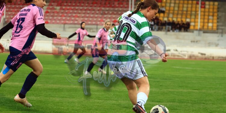 GG, 12 KİŞİ İLE SAHADAYDI