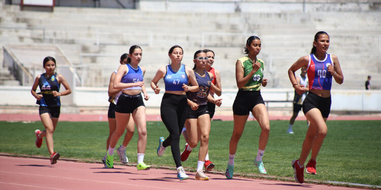 LİSELİ GENÇLER ATLETİZM FİNAL YARIŞMALARI BAŞLADI