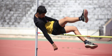 KÜÇÜK ATLETLER PİSTE ÇIKTI