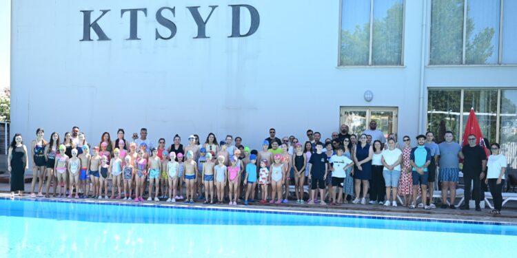 KTSYD YÜZME KURSU BAŞLADI