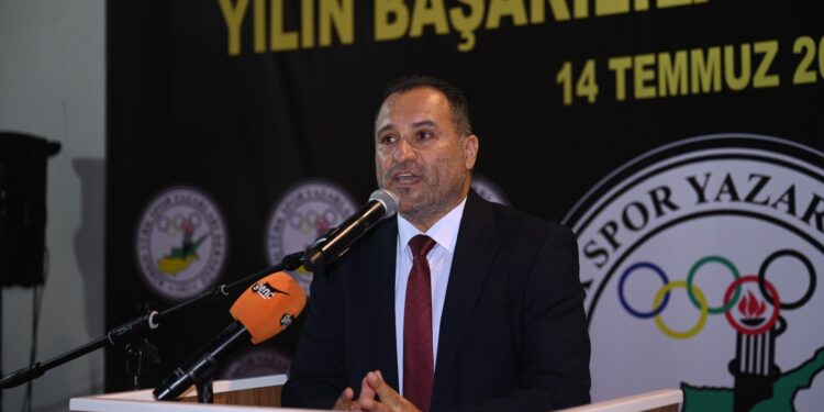 ÖZSOY’DAN TEŞEKKÜR VE TEBRİK