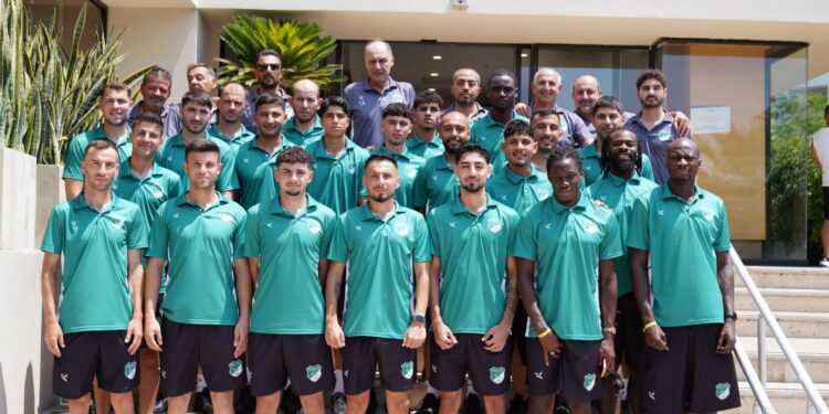 ŞAMPİYON, ACAPULCO’DA KAMPA GİRDİ