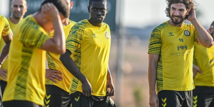 NDIAYE İLK ANTRENMANINA ÇIKTI
