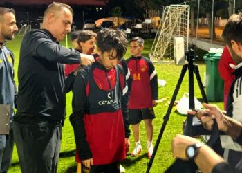 DUMLUPINAR FUTBOL AKADEMİSİ’NDE BİR İLK