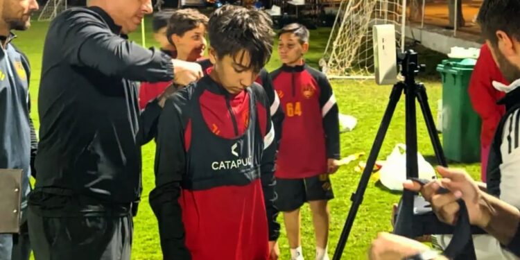 DUMLUPINAR FUTBOL AKADEMİSİ’NDE BİR İLK